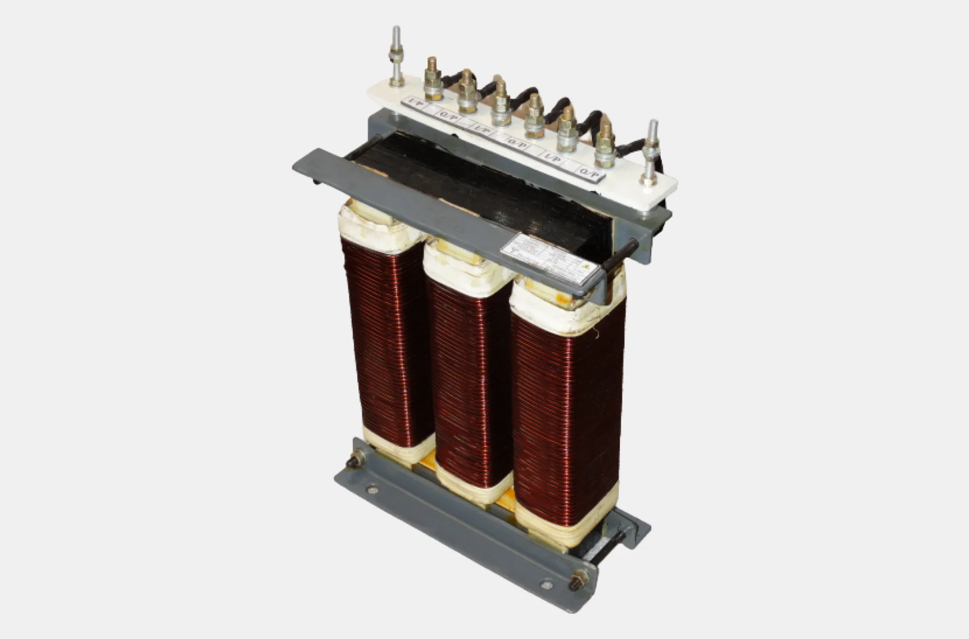 Detuning Reactor